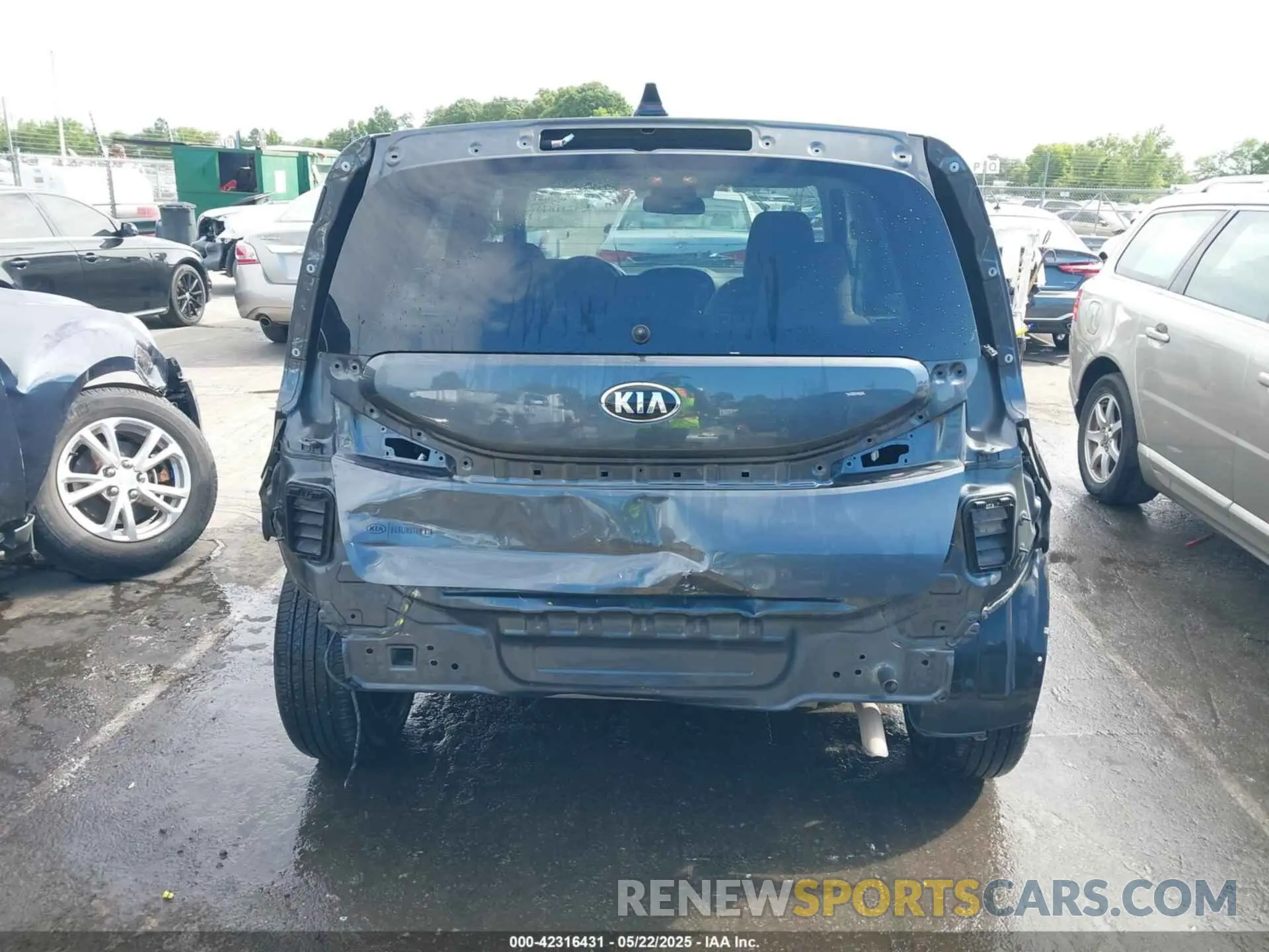 6 Photograph of a damaged car KNDJ23AU8M7767674 KIA SOUL 2021