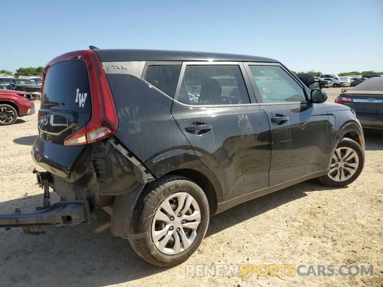 3 Фотография поврежденного автомобиля KNDJ23AU8M7774530 KIA SOUL 2021