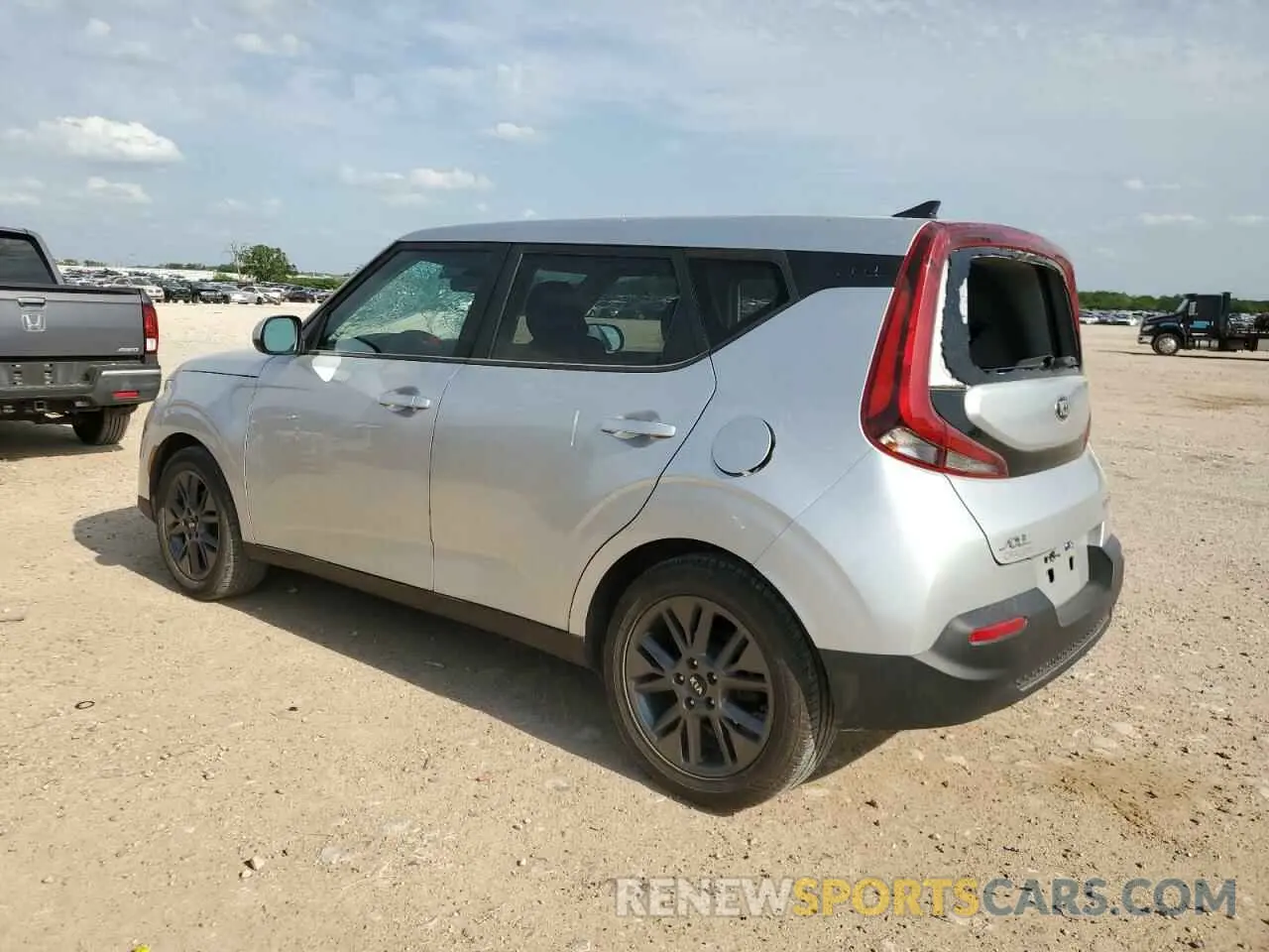 2 Photograph of a damaged car KNDJ23AU8M7794499 KIA SOUL 2021