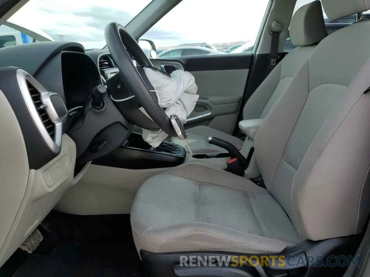 7 Photograph of a damaged car KNDJ23AU9M7125478 KIA SOUL 2021