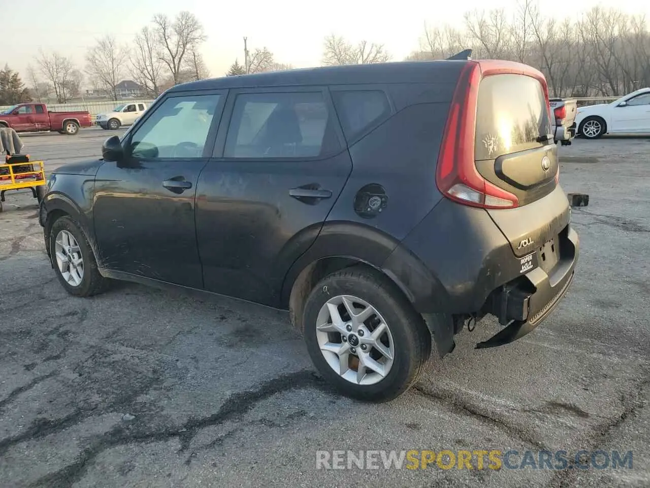 2 Photograph of a damaged car KNDJ23AU9M7129787 KIA SOUL 2021