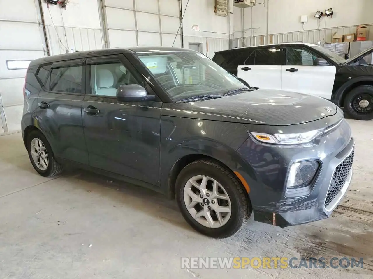 4 Photograph of a damaged car KNDJ23AU9M7772964 KIA SOUL 2021