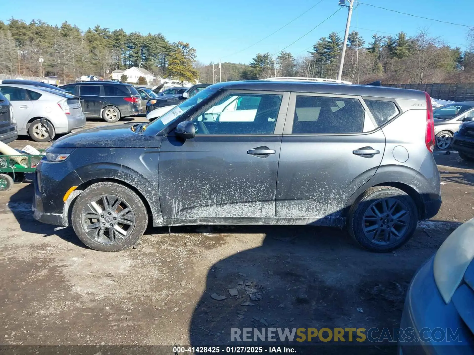 14 Photograph of a damaged car KNDJ23AU9M7794687 KIA SOUL 2021