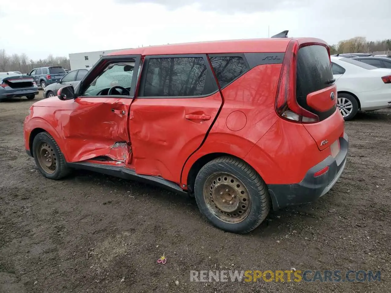 2 Photograph of a damaged car KNDJ33AU0M7754818 KIA SOUL 2021