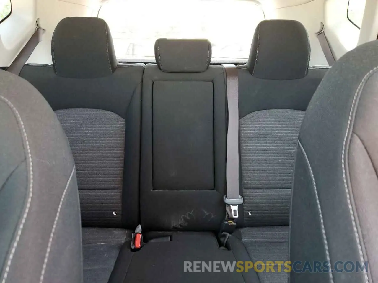 10 Фотография поврежденного автомобиля KNDJ33AU1M7750633 KIA SOUL 2021
