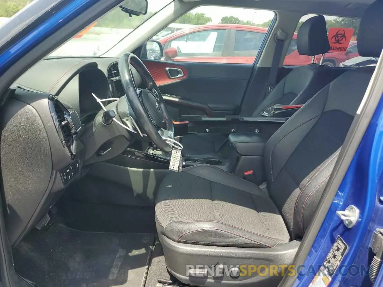 7 Фотография поврежденного автомобиля KNDJ53AF4M7738682 KIA SOUL 2021
