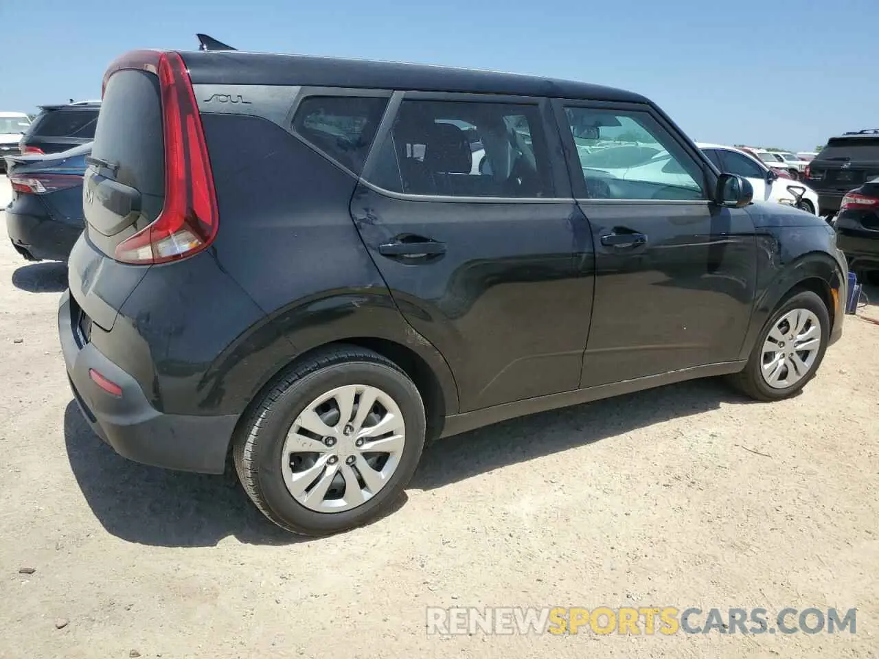 3 Фотография поврежденного автомобиля KNDJ23AU0N7157009 KIA SOUL 2022