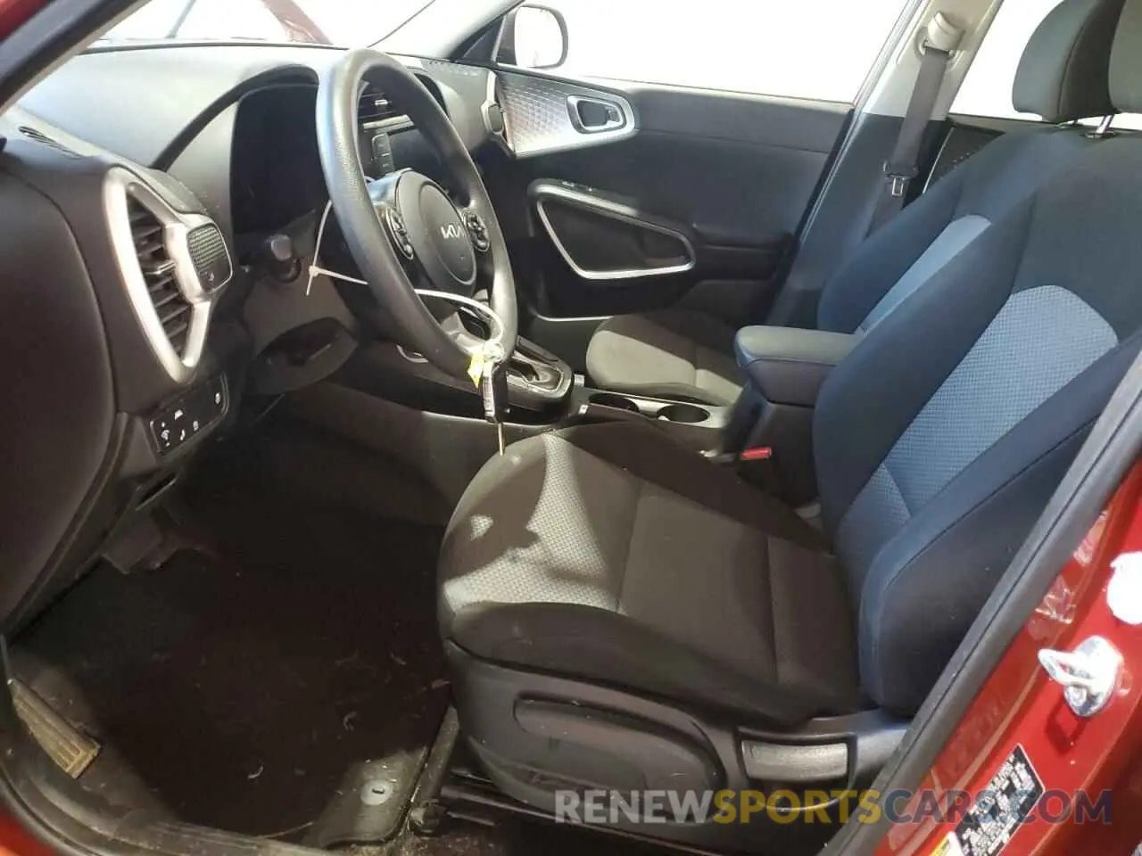 7 Photograph of a damaged car KNDJ23AU0N7827822 KIA SOUL 2022