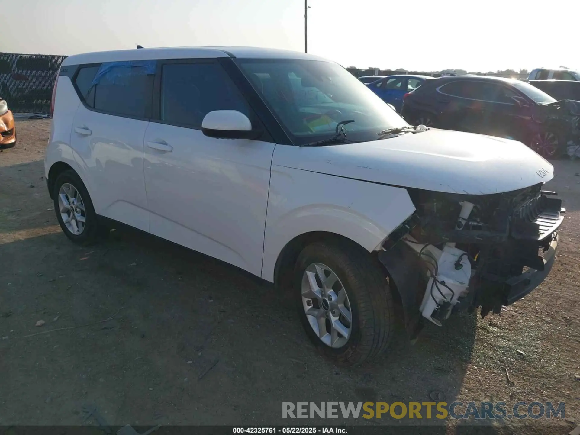 1 Фотография поврежденного автомобиля KNDJ23AU1N7165507 KIA SOUL 2022