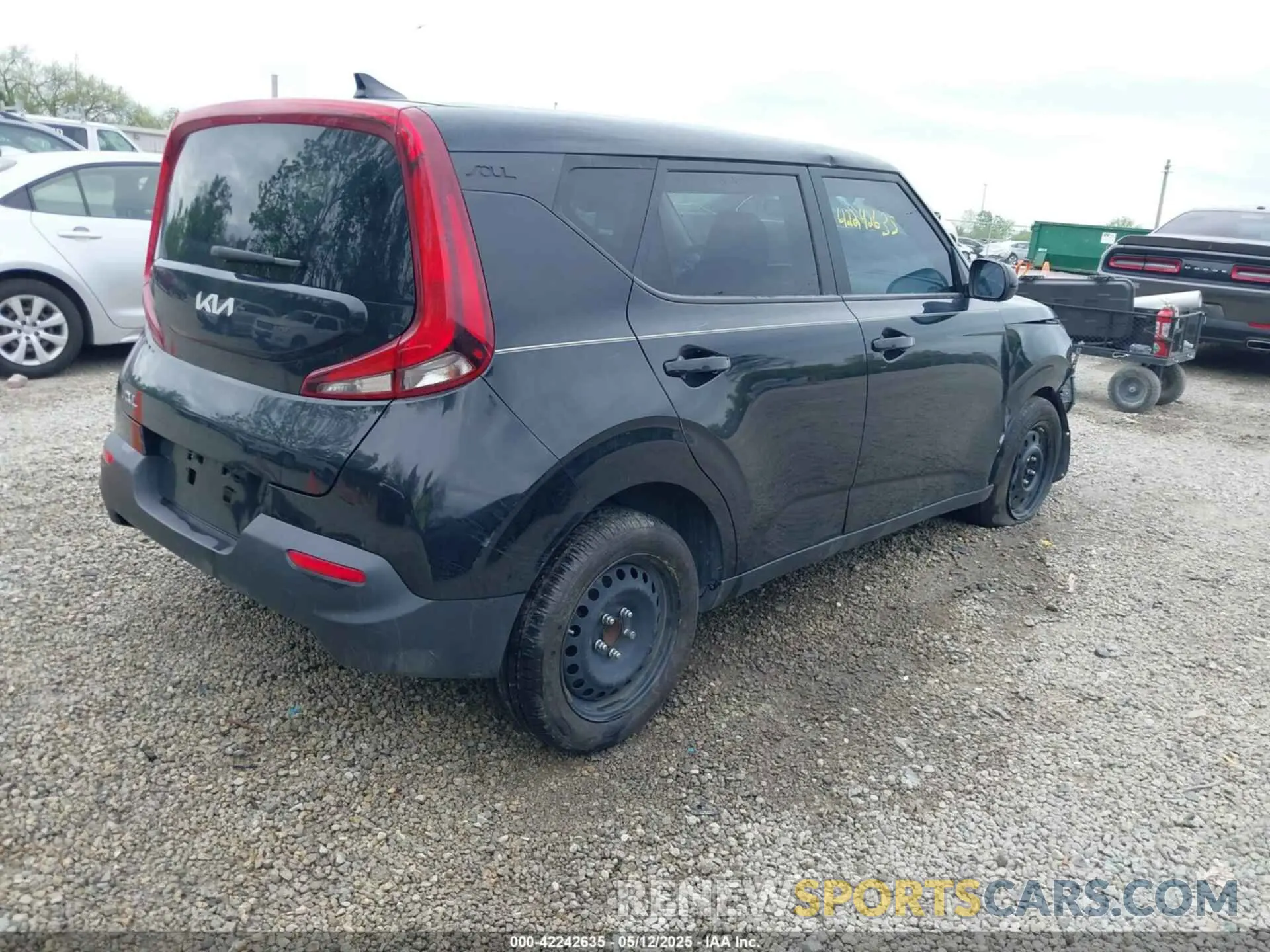 4 Photograph of a damaged car KNDJ23AU2N7150711 KIA SOUL 2022