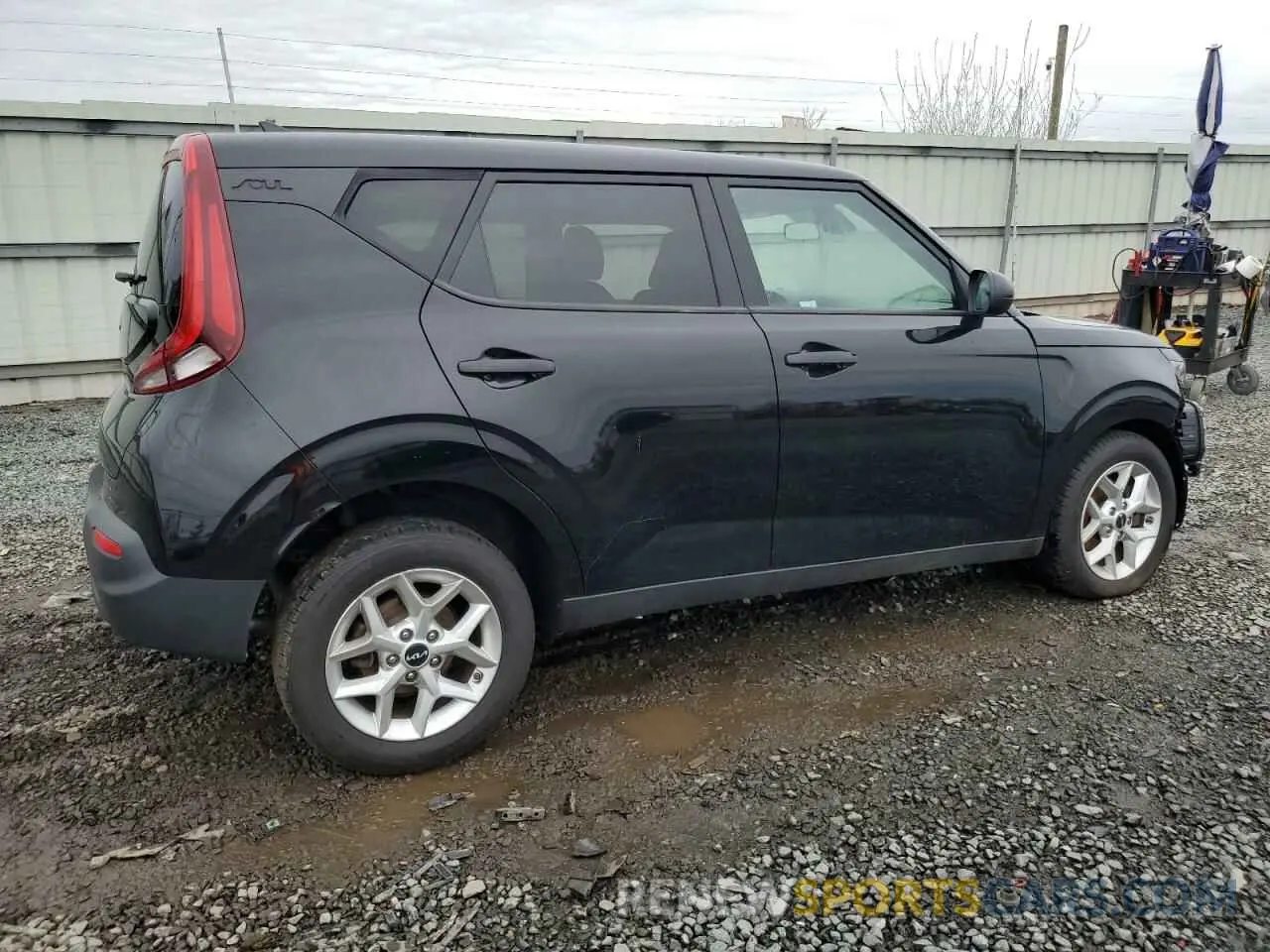 3 Photograph of a damaged car KNDJ23AU2N7185474 KIA SOUL 2022
