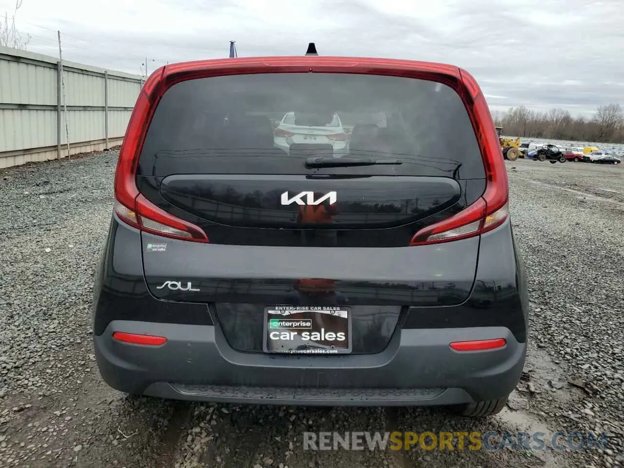 6 Photograph of a damaged car KNDJ23AU2N7185474 KIA SOUL 2022