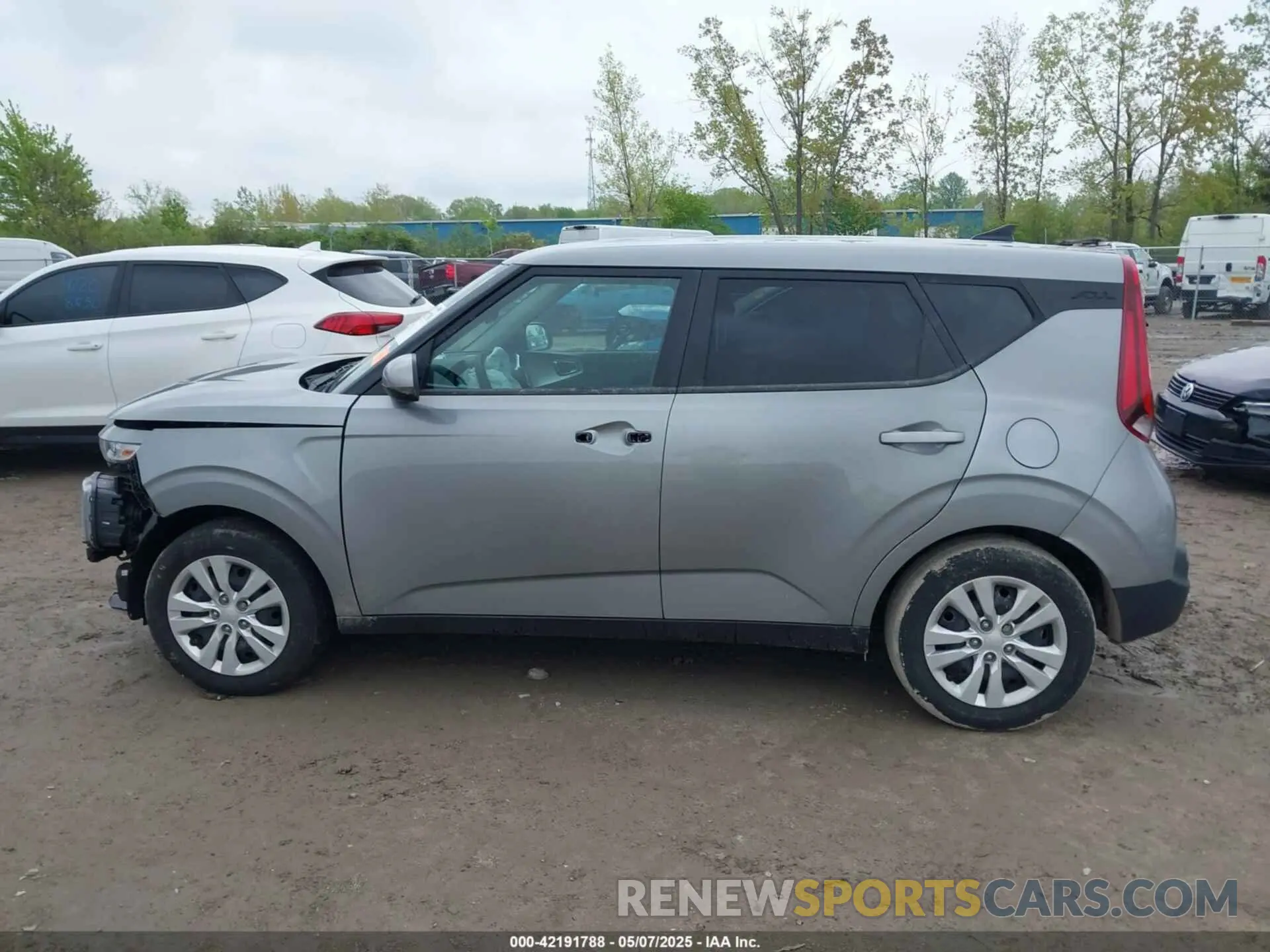 15 Photograph of a damaged car KNDJ23AU2N7821729 KIA SOUL 2022
