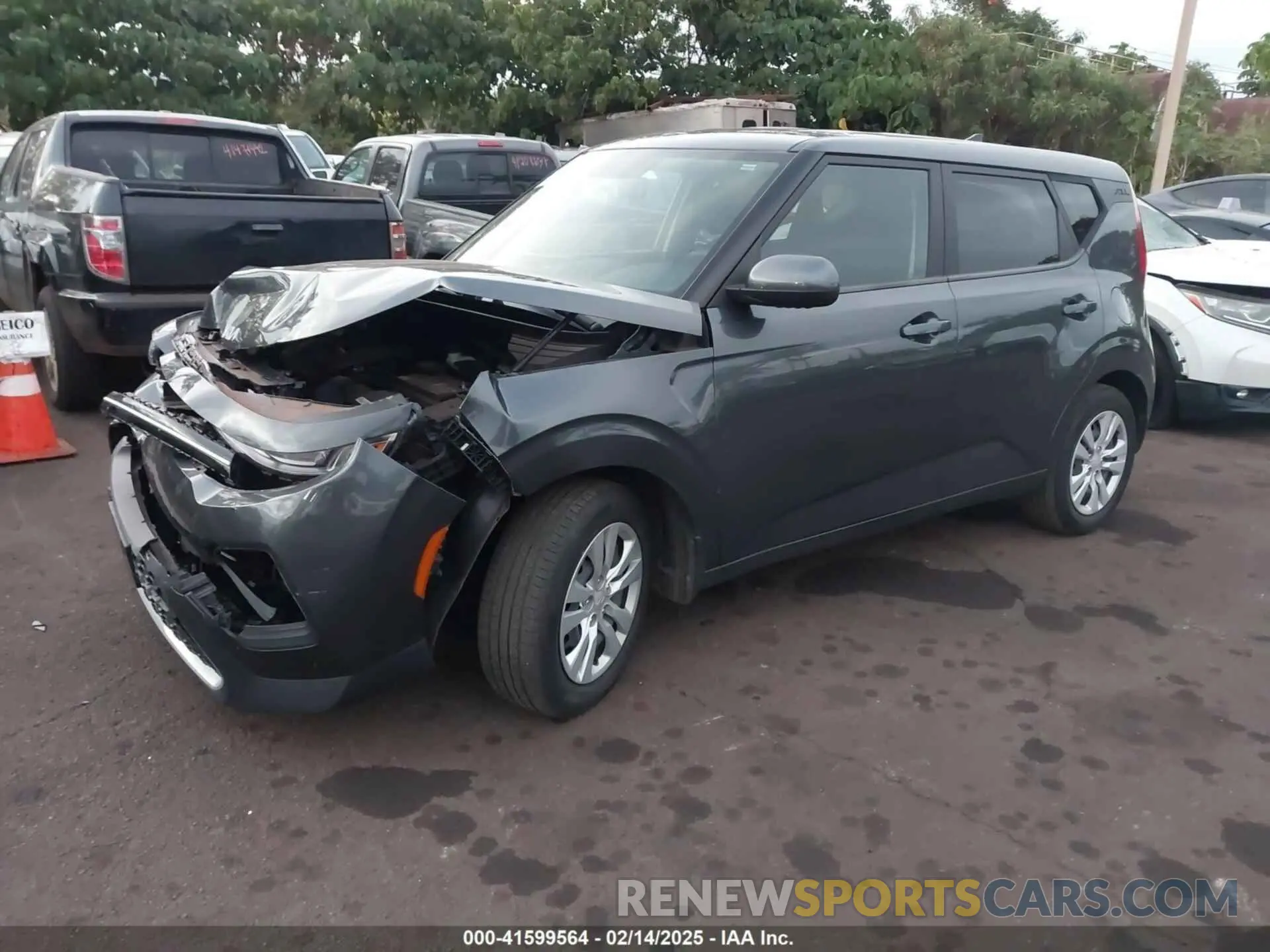 2 Фотография поврежденного автомобиля KNDJ23AU2N7836750 KIA SOUL 2022