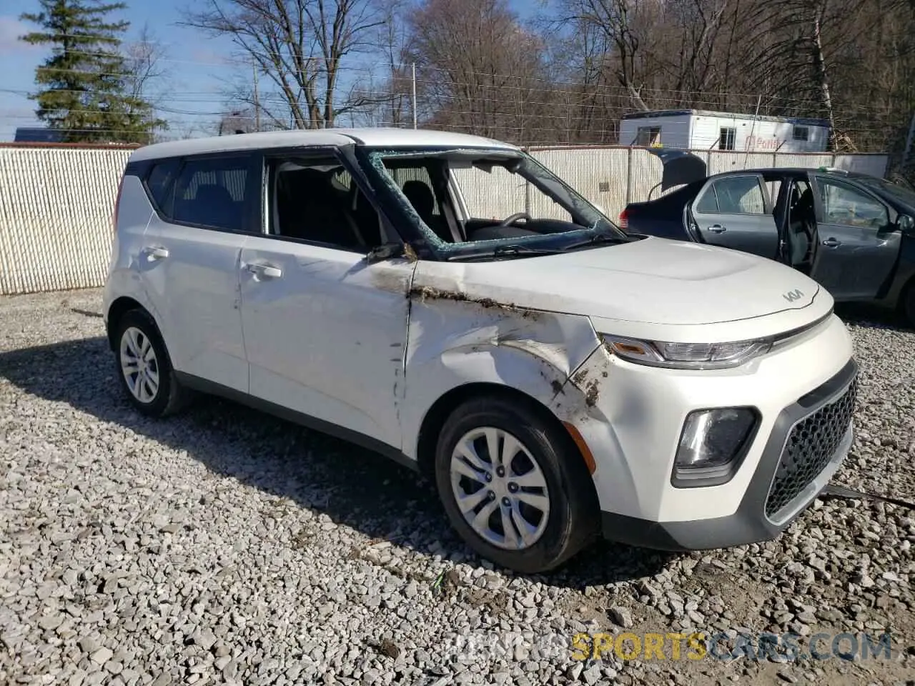 4 Фотография поврежденного автомобиля KNDJ23AU4N7174475 KIA SOUL 2022