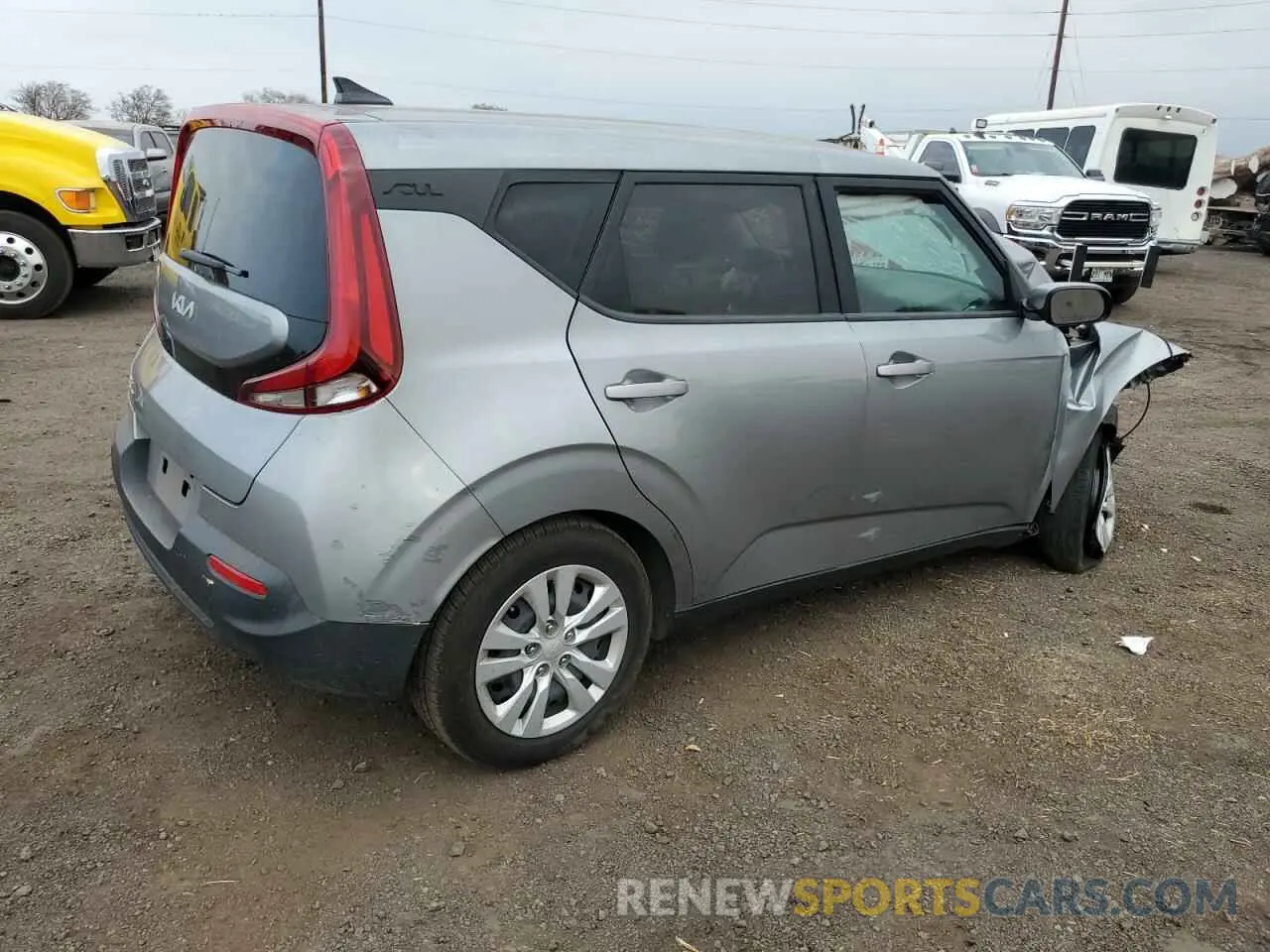 3 Photograph of a damaged car KNDJ23AU4N7815298 KIA SOUL 2022