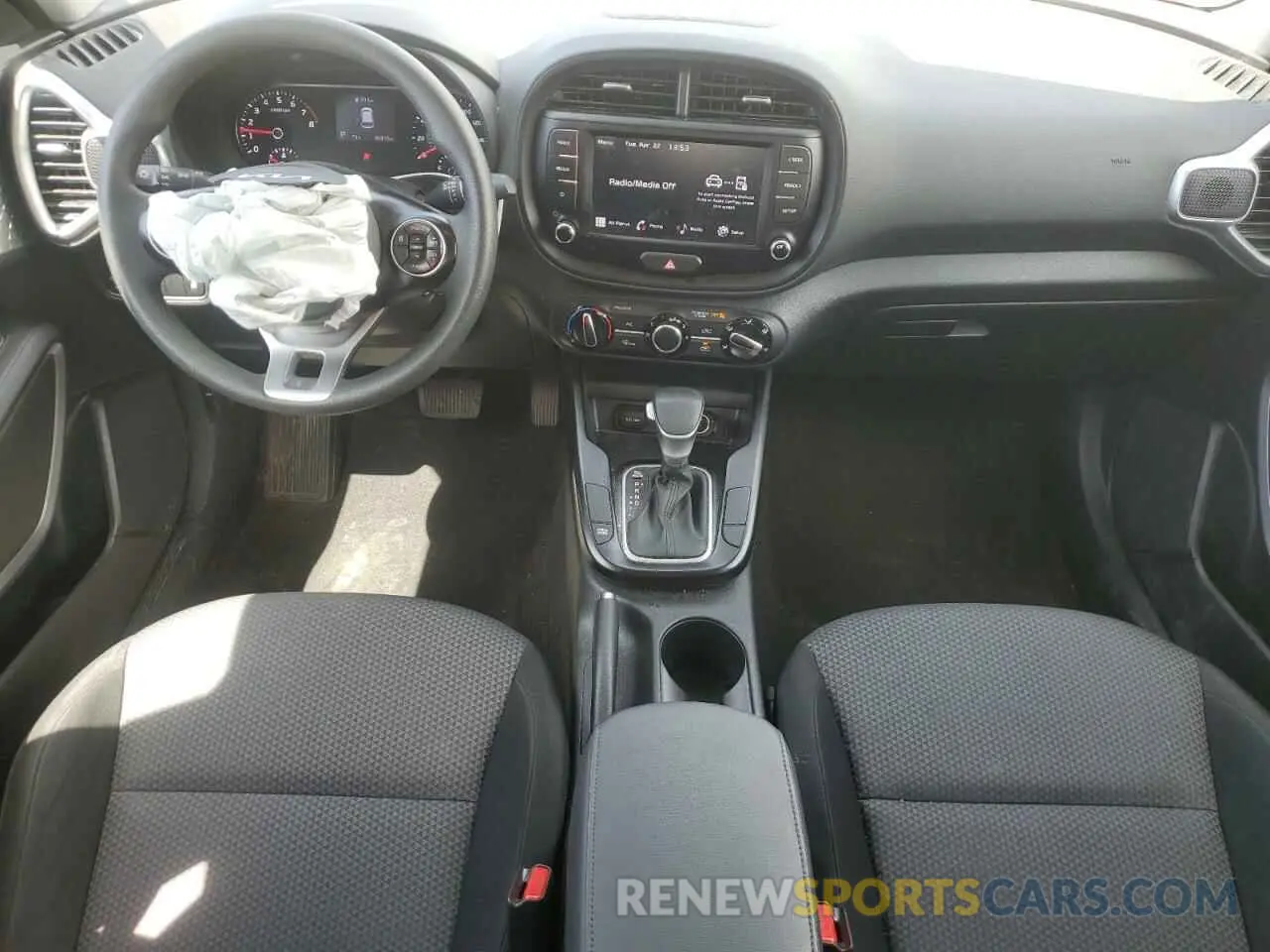 8 Фотография поврежденного автомобиля KNDJ23AU5N7153862 KIA SOUL 2022