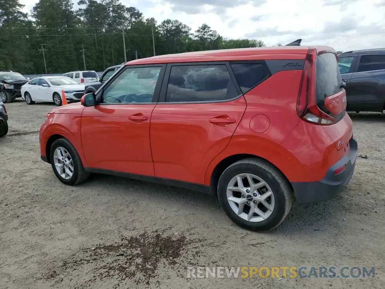 2 Photograph of a damaged car KNDJ23AU5N7167535 KIA SOUL 2022