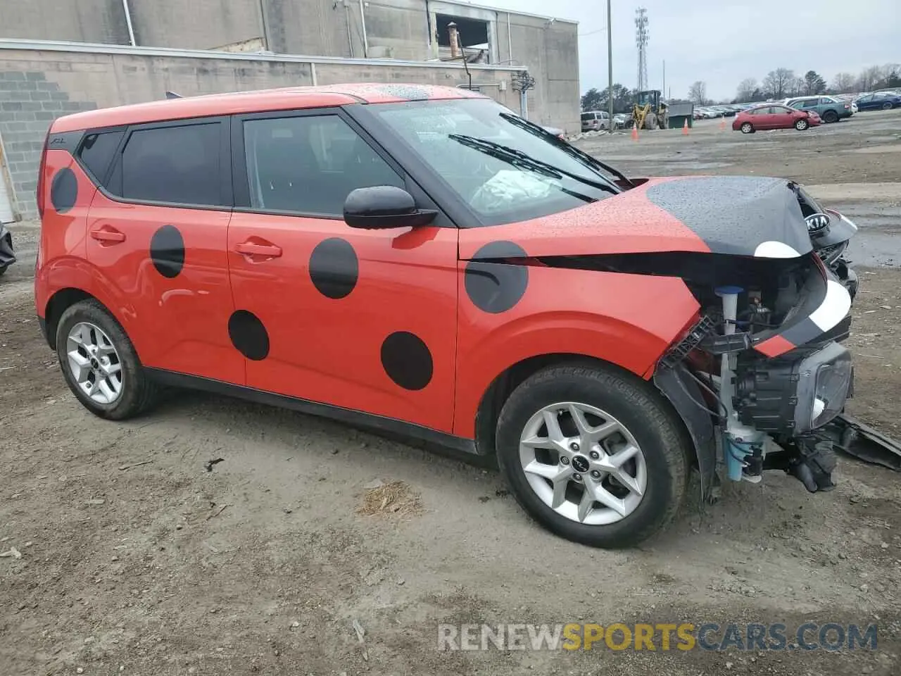 4 Photograph of a damaged car KNDJ23AU6N7181671 KIA SOUL 2022