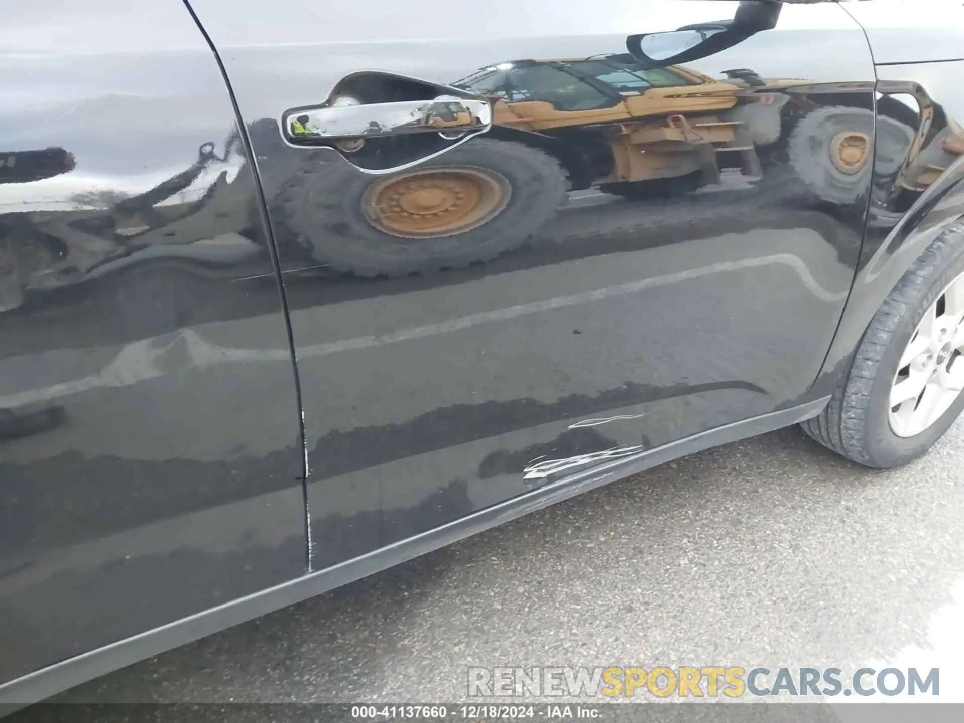 19 Photograph of a damaged car KNDJ23AU7N7163132 KIA SOUL 2022