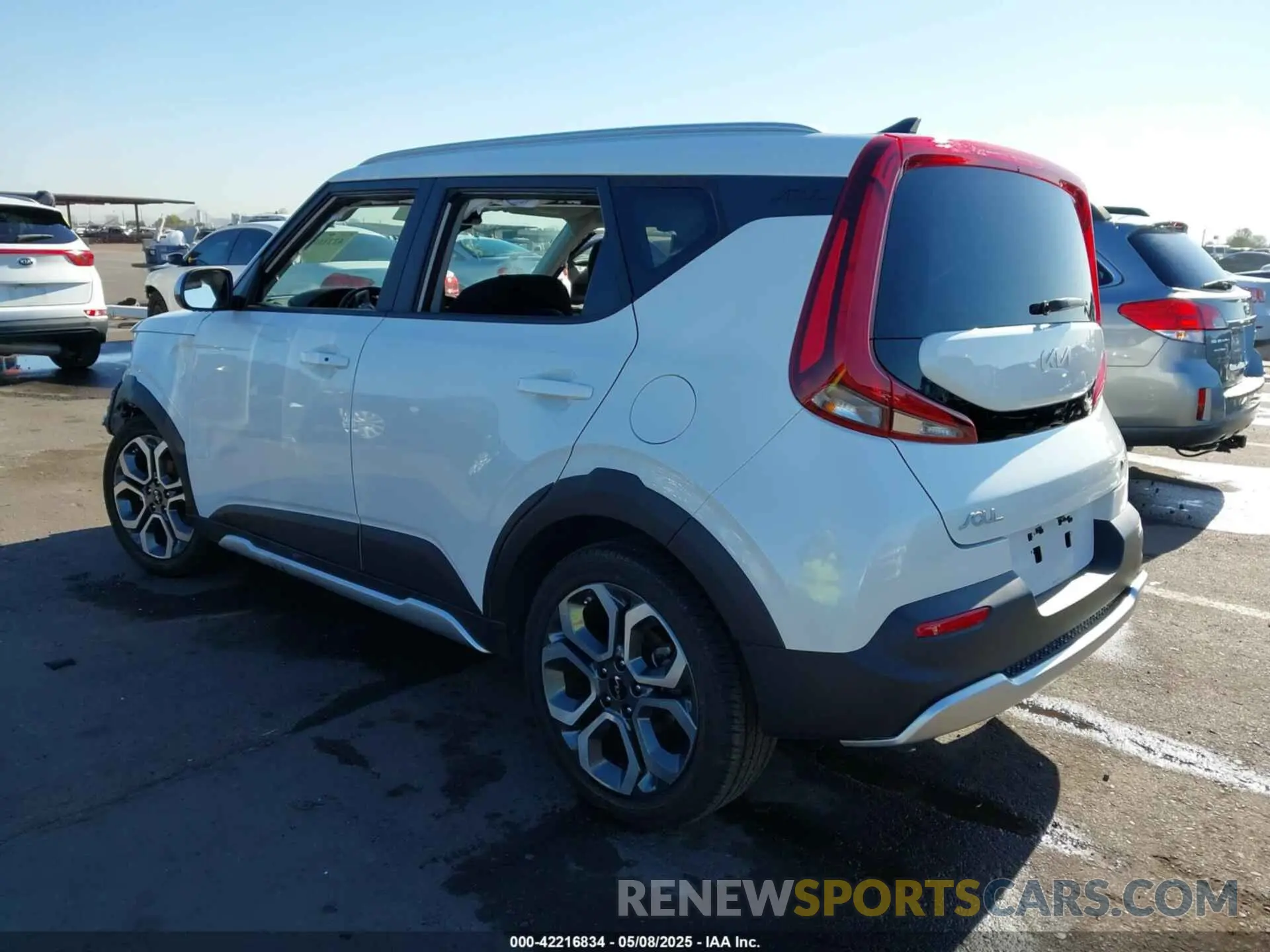 3 Photograph of a damaged car KNDJ23AU7N7163695 KIA SOUL 2022
