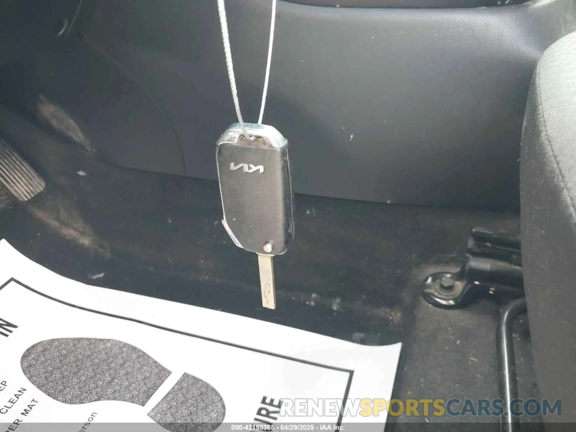 11 Фотография поврежденного автомобиля KNDJ23AU7N7178035 KIA SOUL 2022