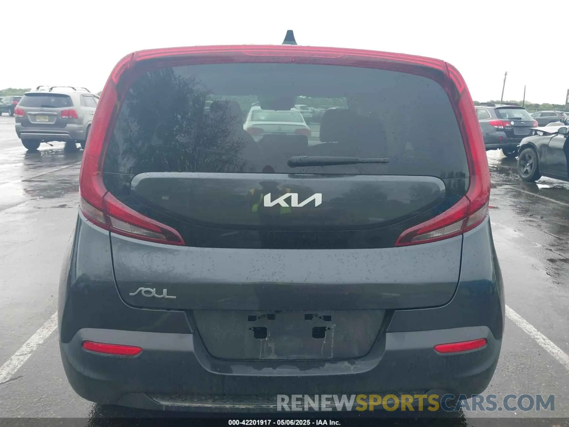 16 Photograph of a damaged car KNDJ23AU7N7799257 KIA SOUL 2022