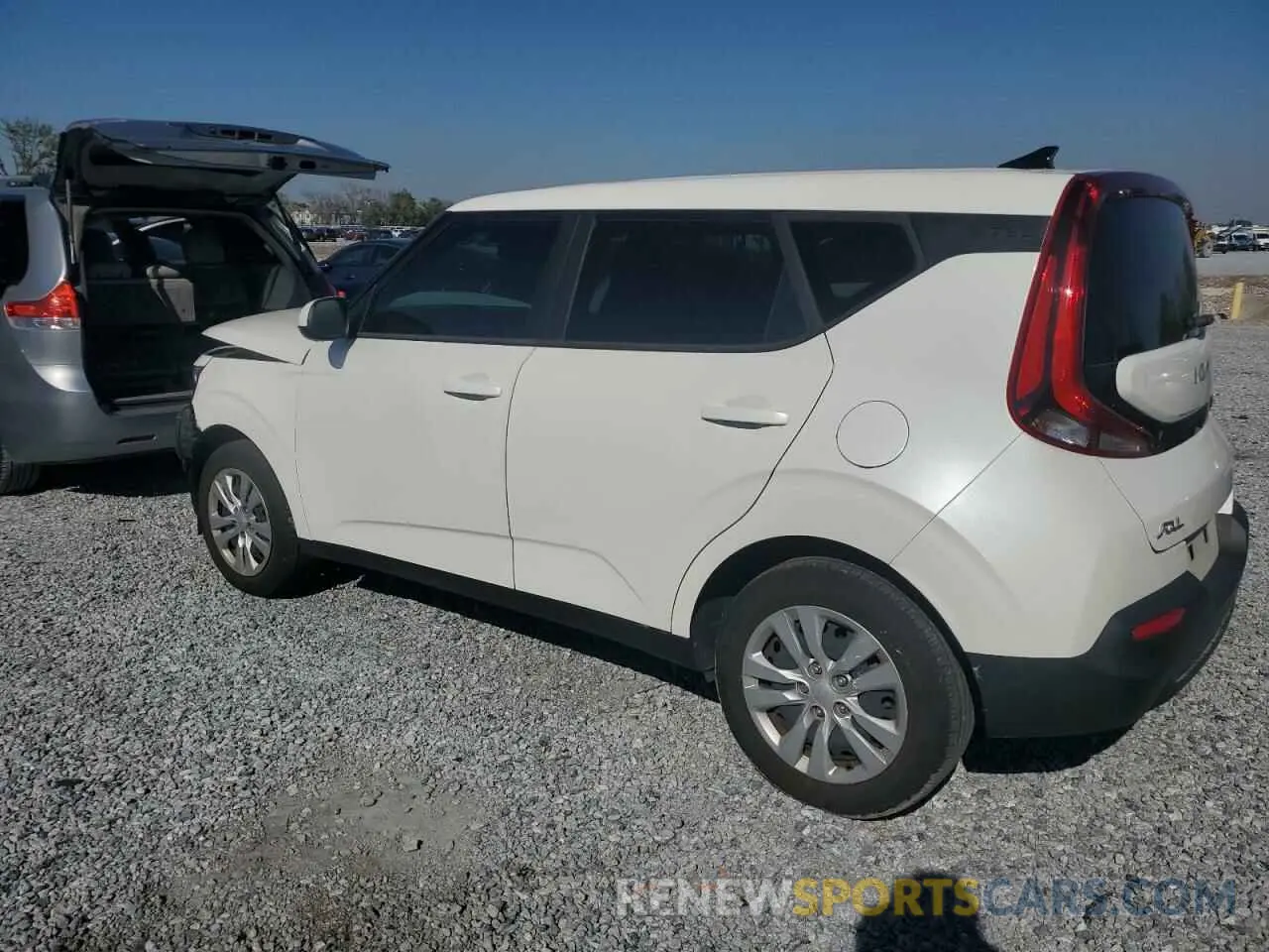 2 Photograph of a damaged car KNDJ23AU7N7816879 KIA SOUL 2022