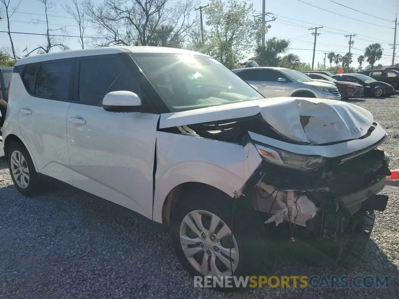 4 Photograph of a damaged car KNDJ23AU7N7816879 KIA SOUL 2022