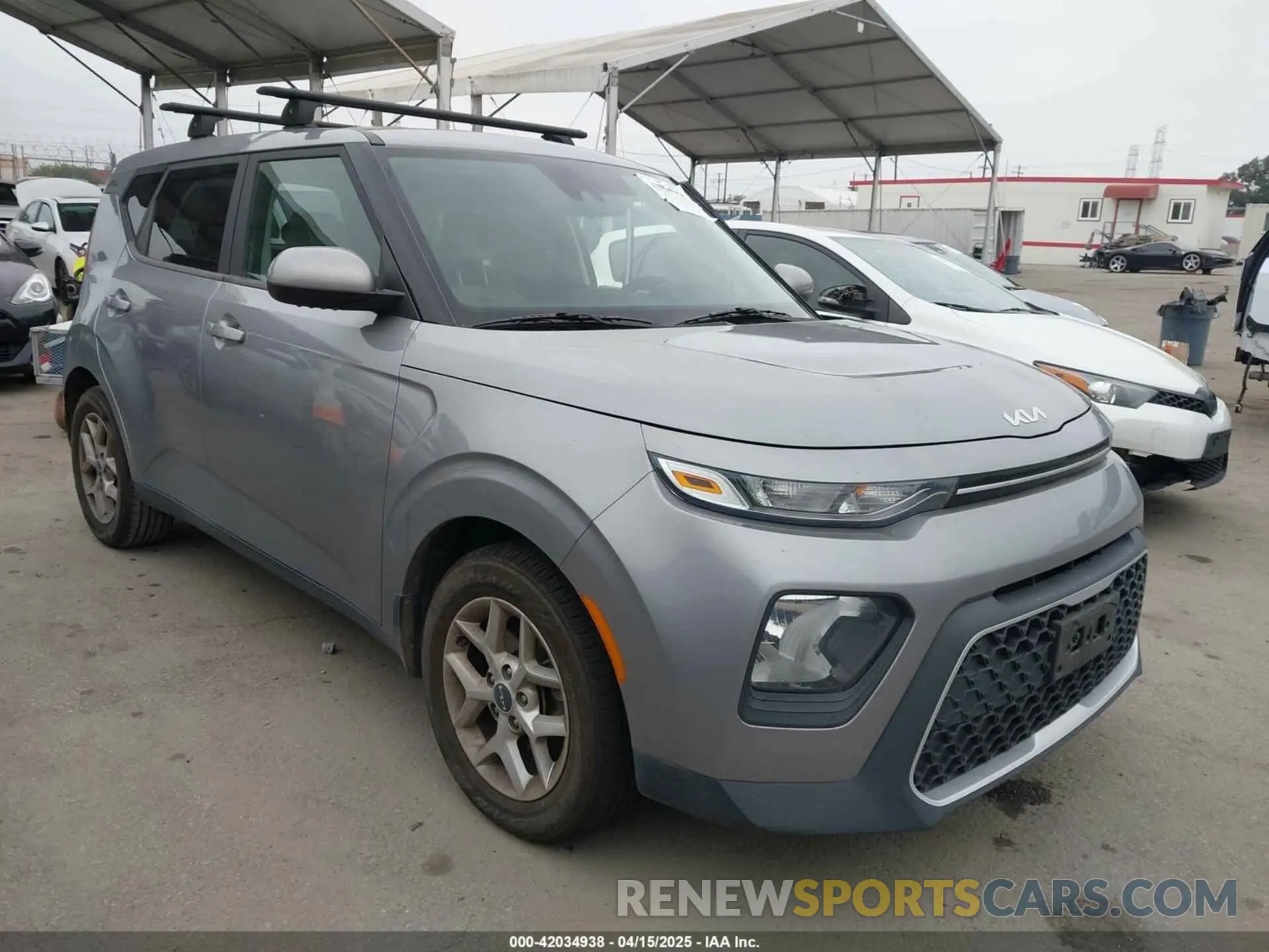 1 Фотография поврежденного автомобиля KNDJ23AU7N7837120 KIA SOUL 2022