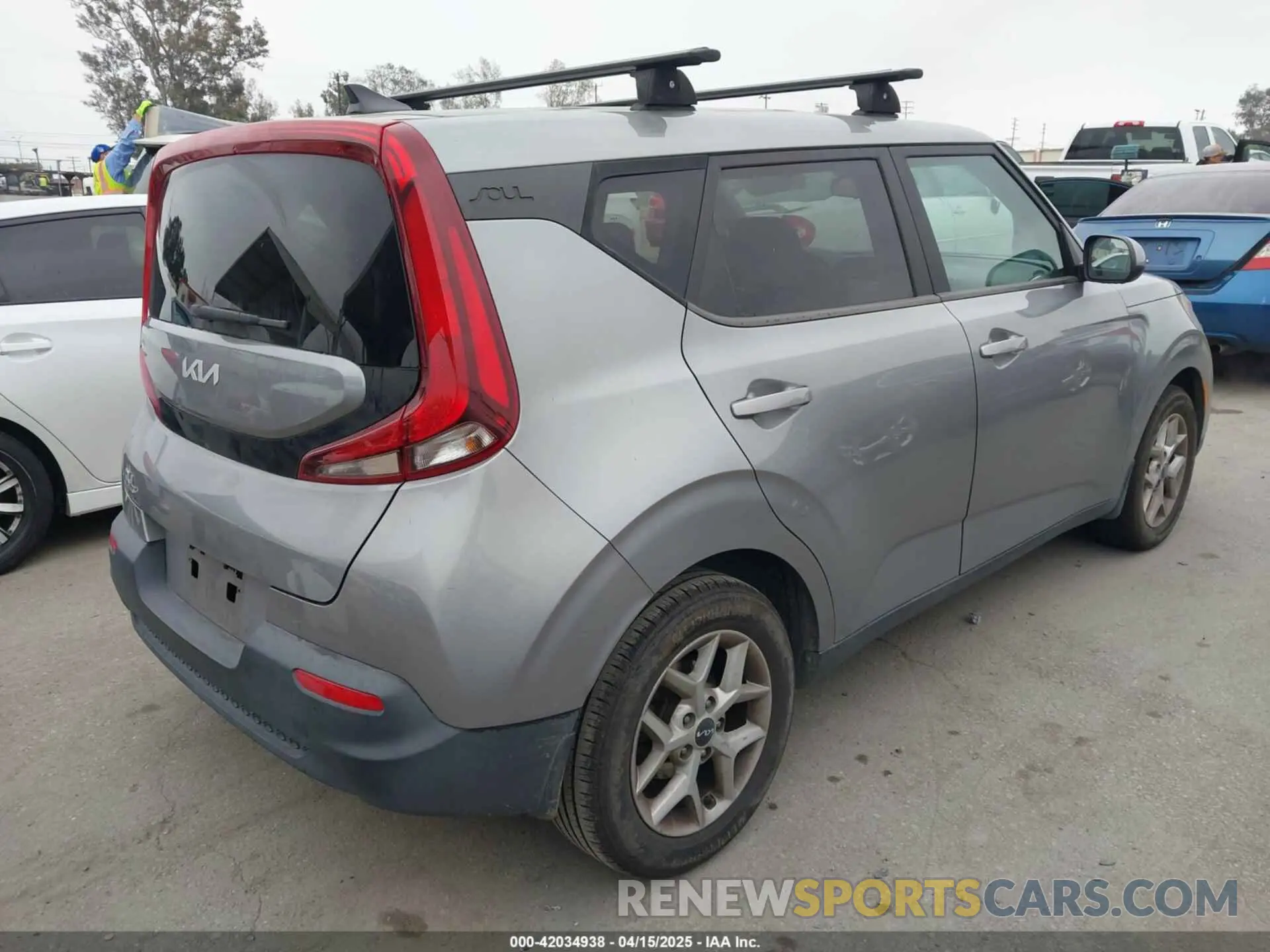 4 Фотография поврежденного автомобиля KNDJ23AU7N7837120 KIA SOUL 2022