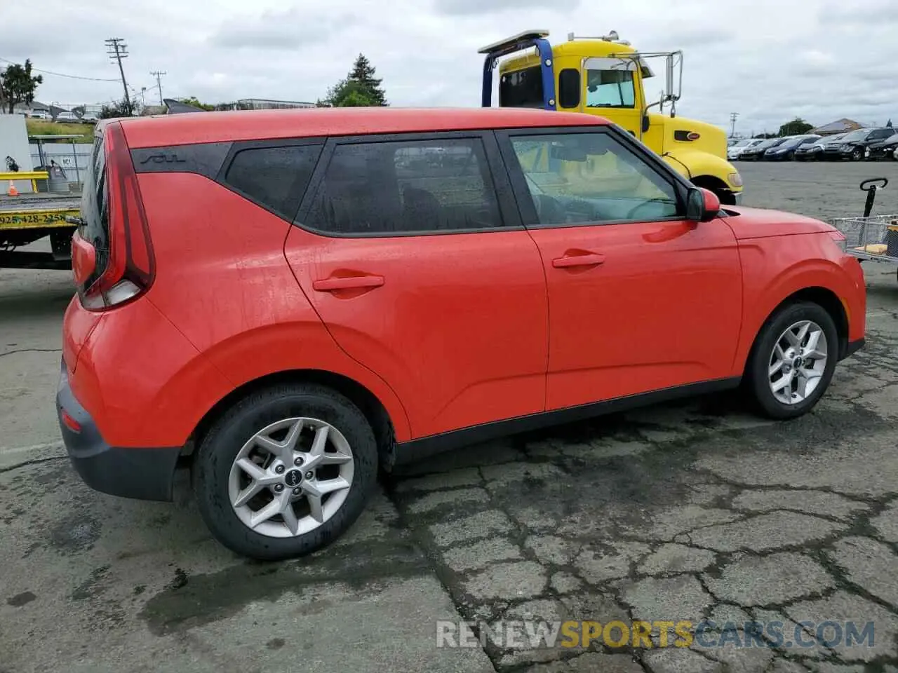 3 Photograph of a damaged car KNDJ23AU8N7158876 KIA SOUL 2022