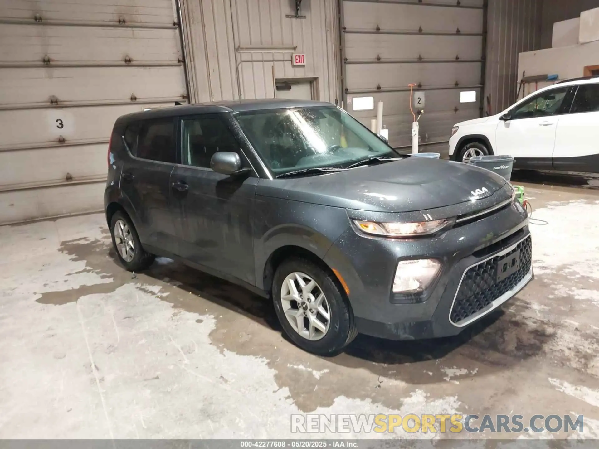 1 Фотография поврежденного автомобиля KNDJ23AU8N7814817 KIA SOUL 2022