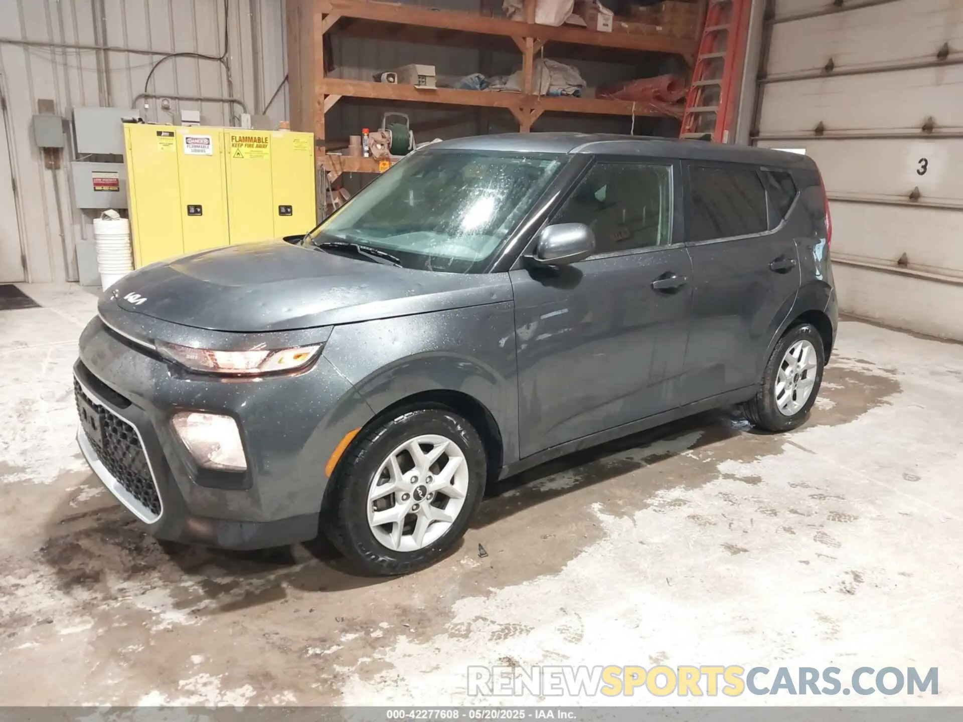 2 Фотография поврежденного автомобиля KNDJ23AU8N7814817 KIA SOUL 2022