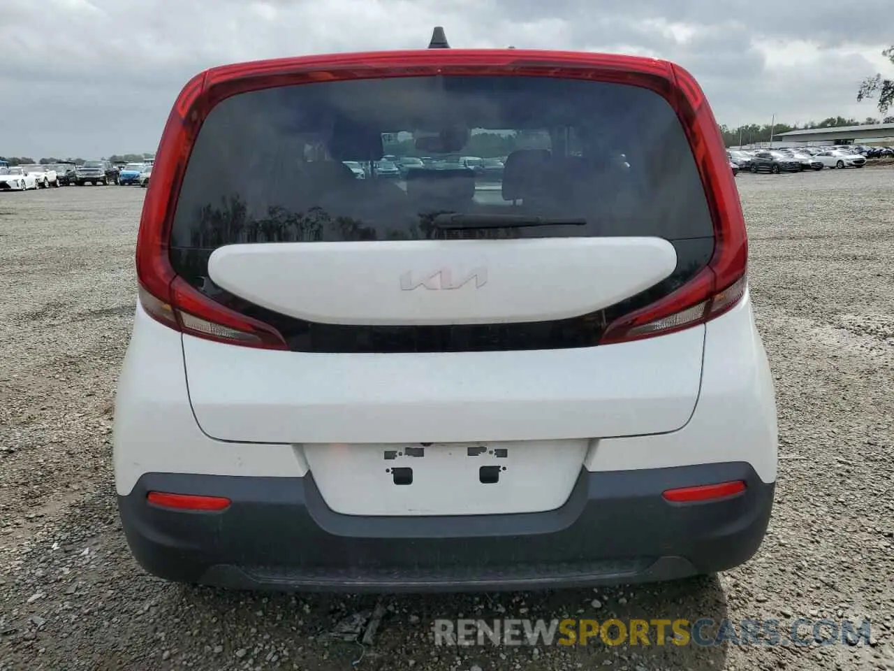 6 Фотография поврежденного автомобиля KNDJ23AU8N7827051 KIA SOUL 2022