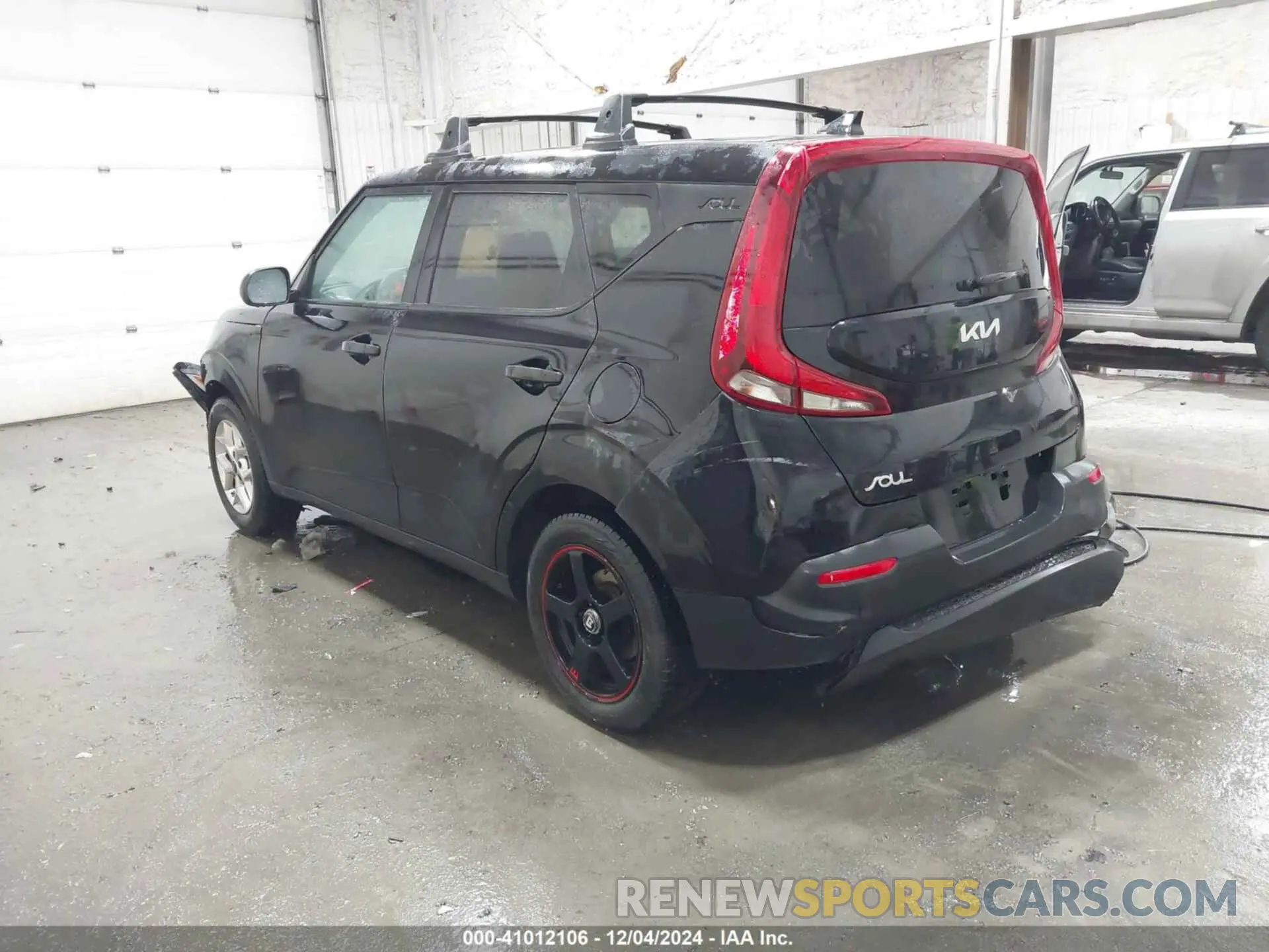 3 Фотография поврежденного автомобиля KNDJ23AU9N7162466 KIA SOUL 2022
