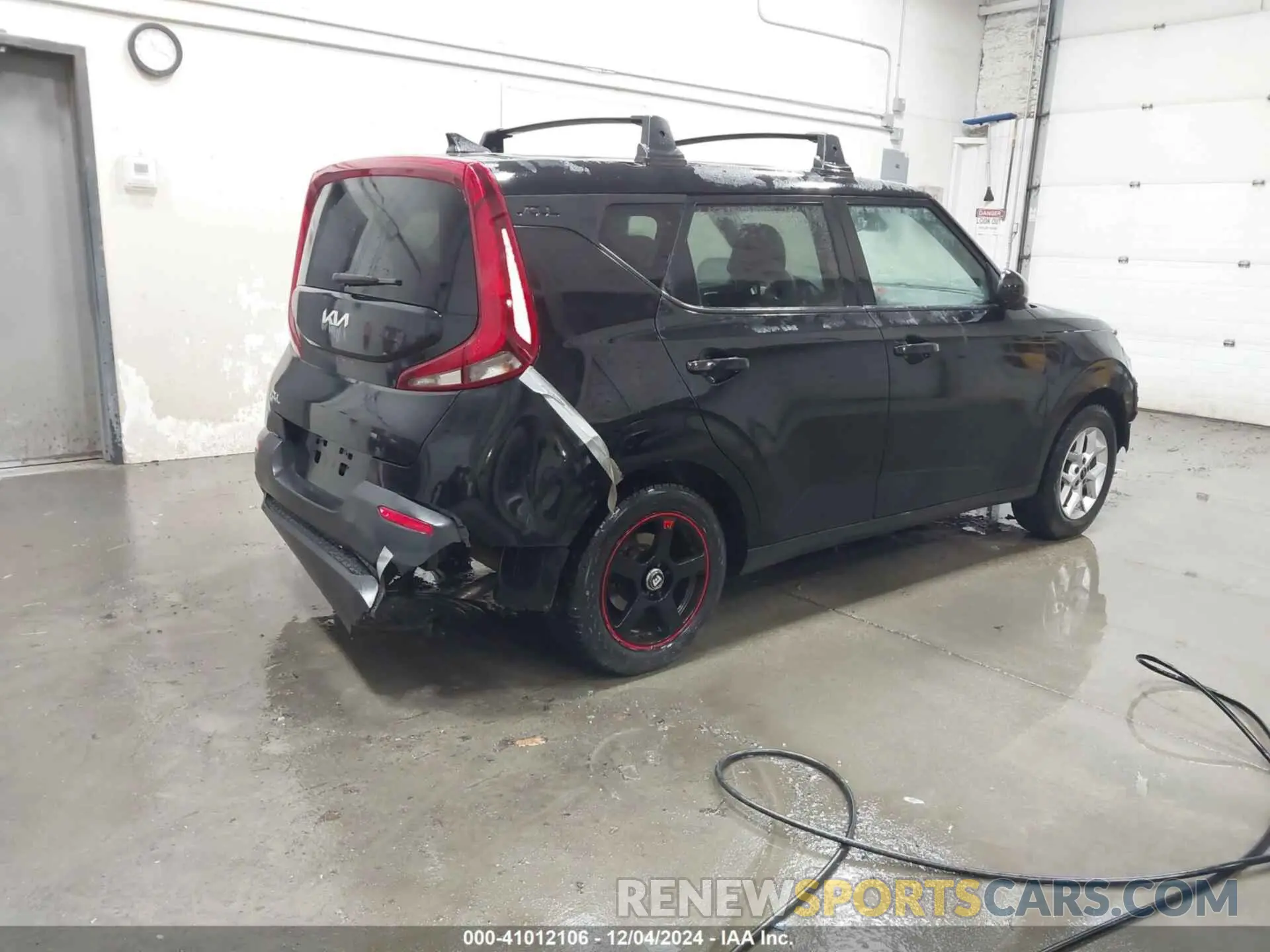 4 Фотография поврежденного автомобиля KNDJ23AU9N7162466 KIA SOUL 2022