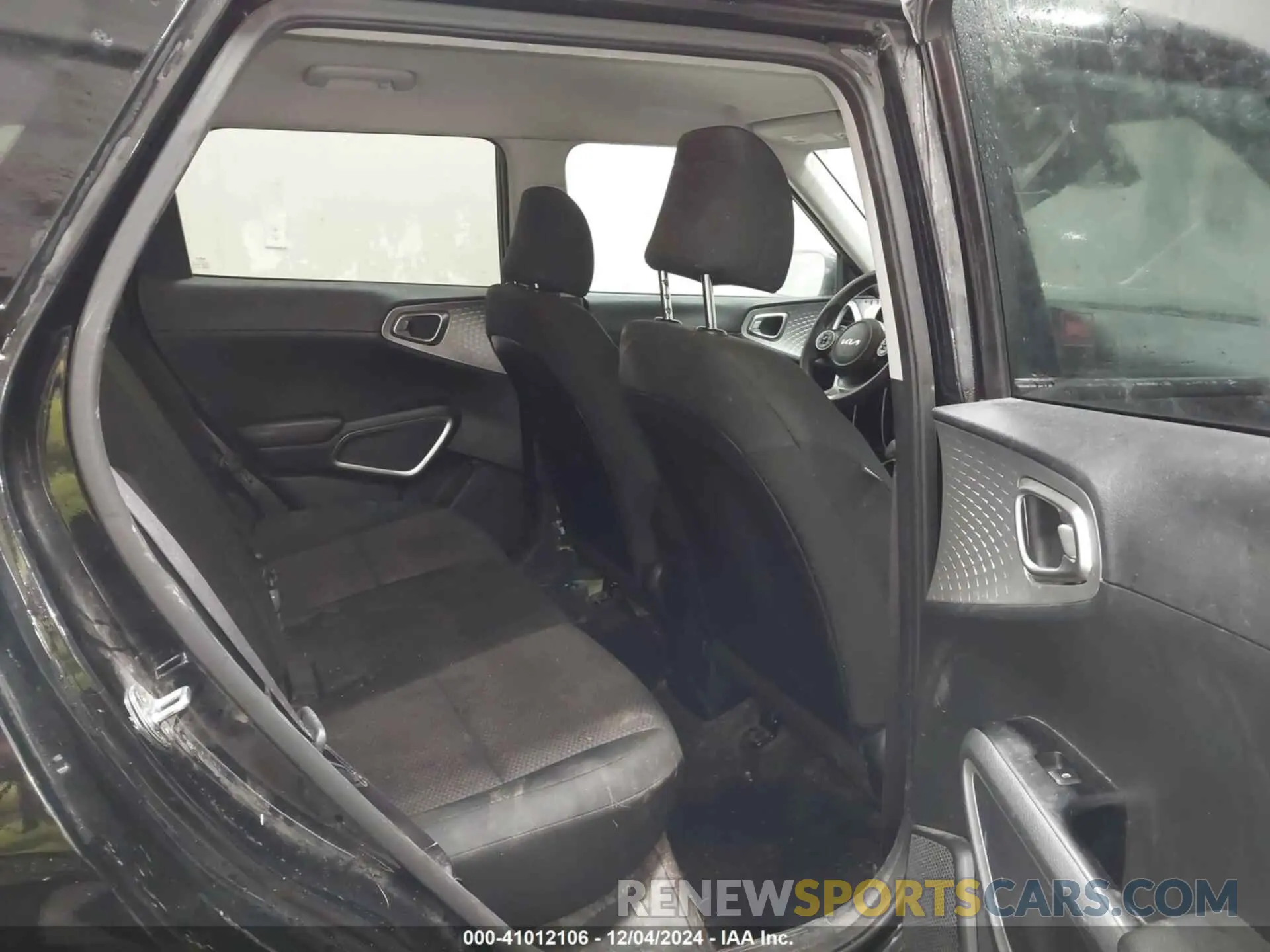 8 Фотография поврежденного автомобиля KNDJ23AU9N7162466 KIA SOUL 2022