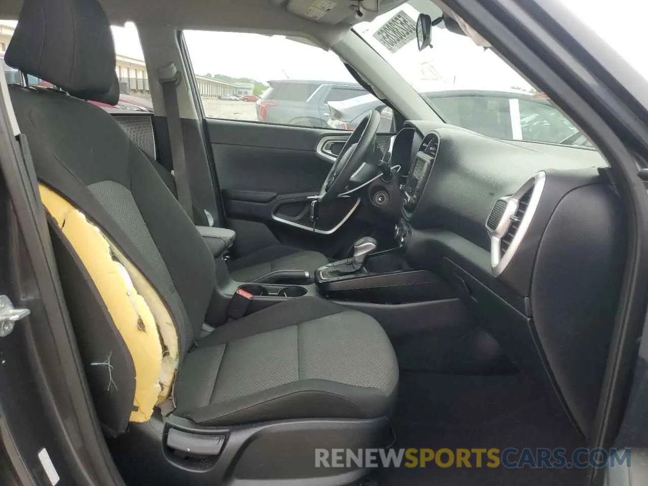 7 Photograph of a damaged car KNDJ23AU9N7803468 KIA SOUL 2022