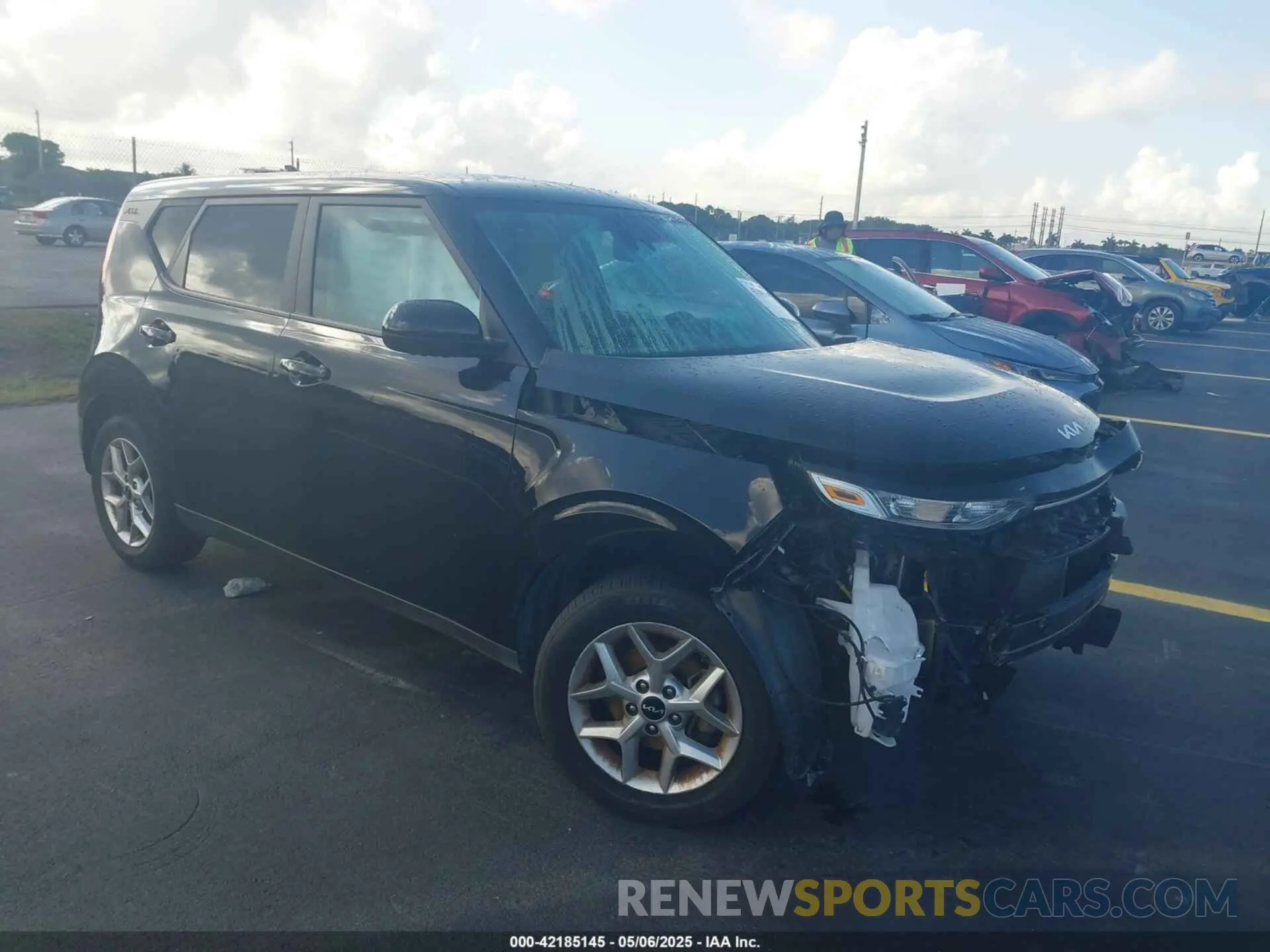 1 Photograph of a damaged car KNDJ23AUXN7173797 KIA SOUL 2022