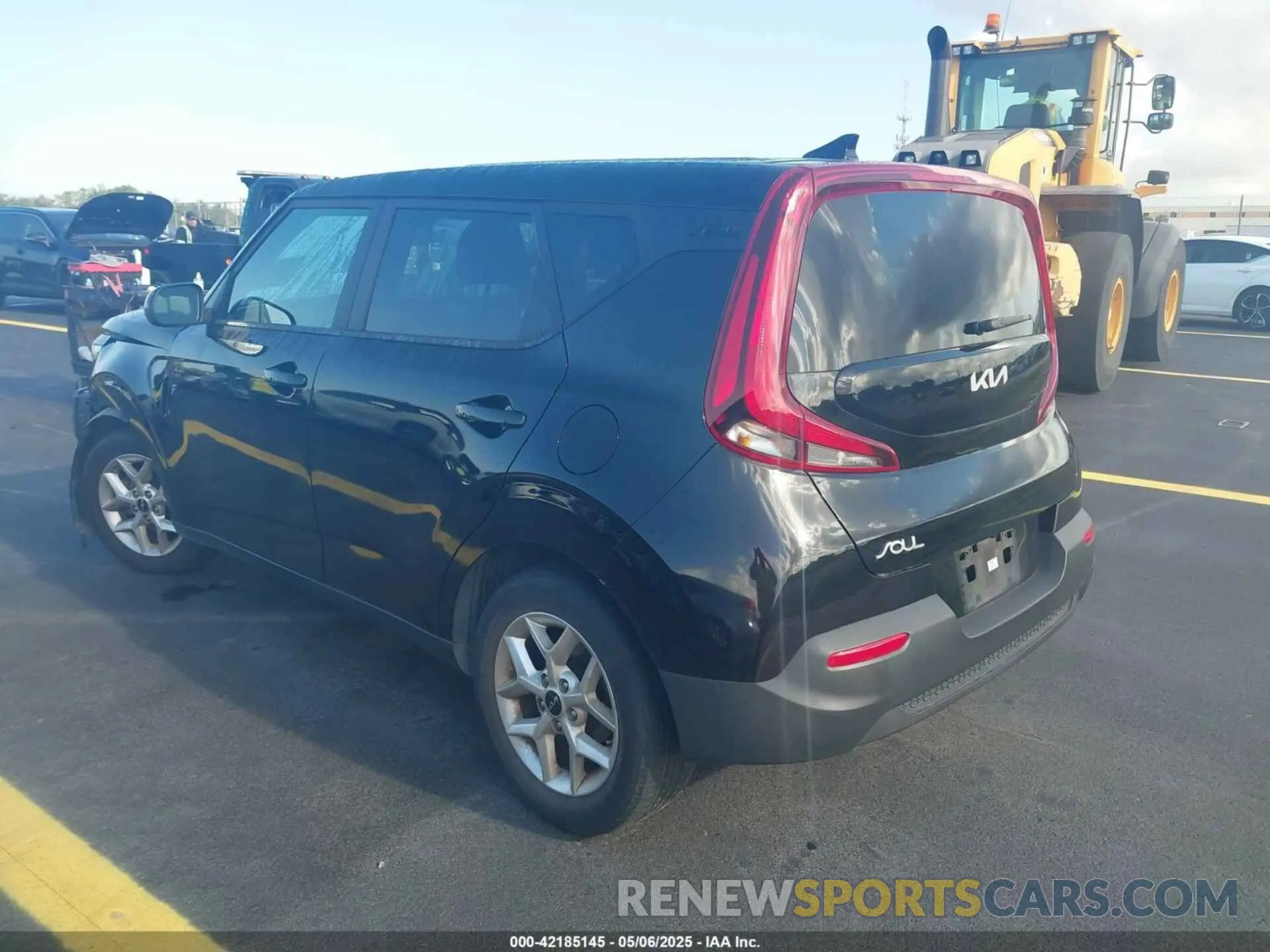 3 Photograph of a damaged car KNDJ23AUXN7173797 KIA SOUL 2022