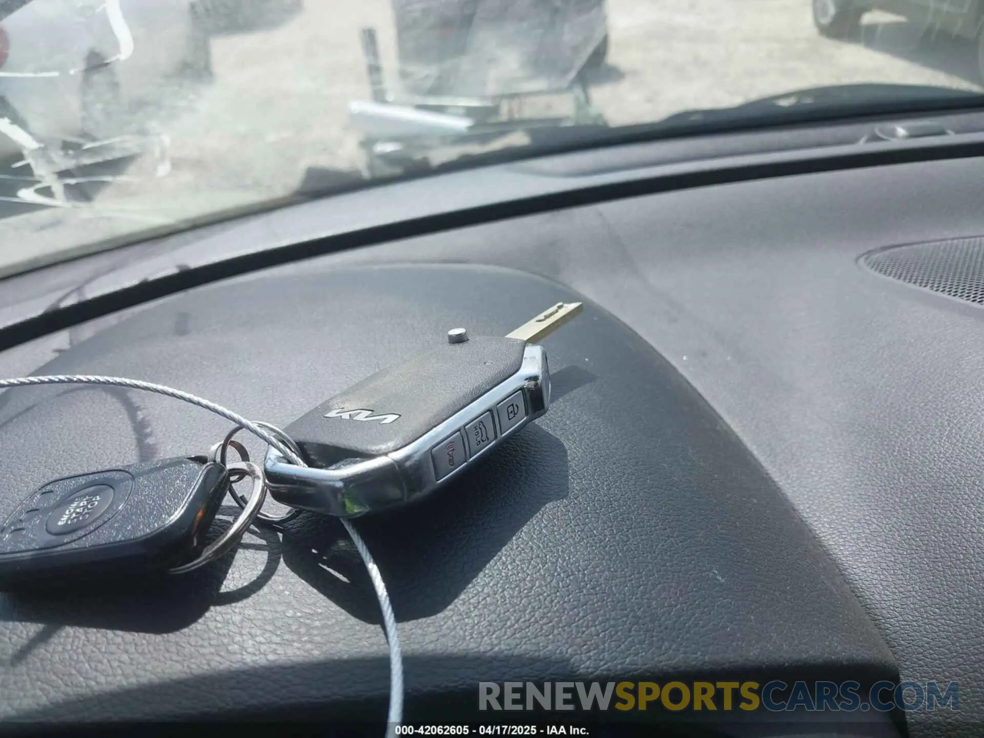 11 Фотография поврежденного автомобиля KNDJ23AUXN7804564 KIA SOUL 2022