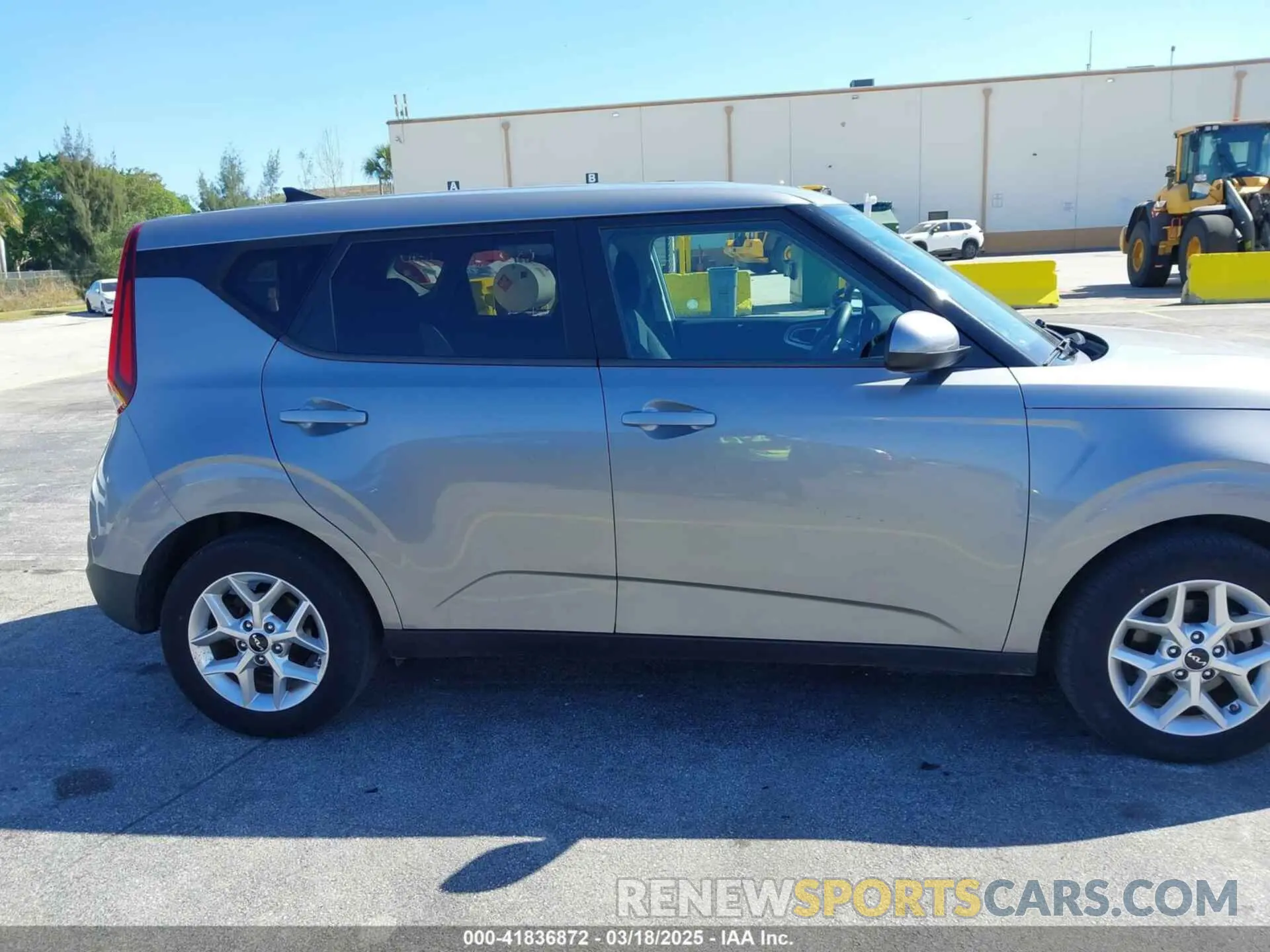 13 Photograph of a damaged car KNDJ23AUXN7810395 KIA SOUL 2022