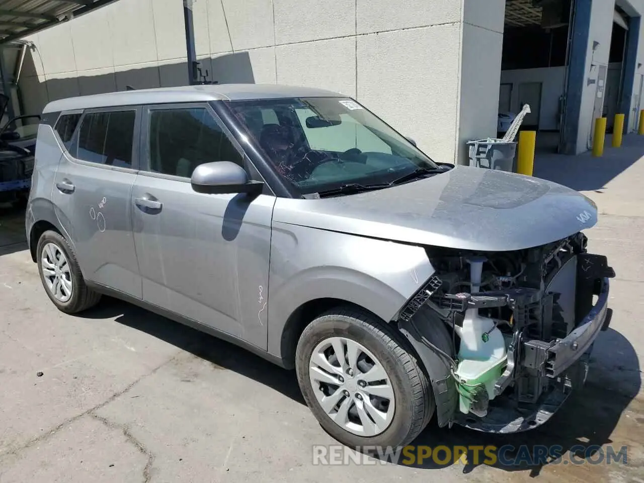4 Photograph of a damaged car KNDJ23AUXN7824183 KIA SOUL 2022