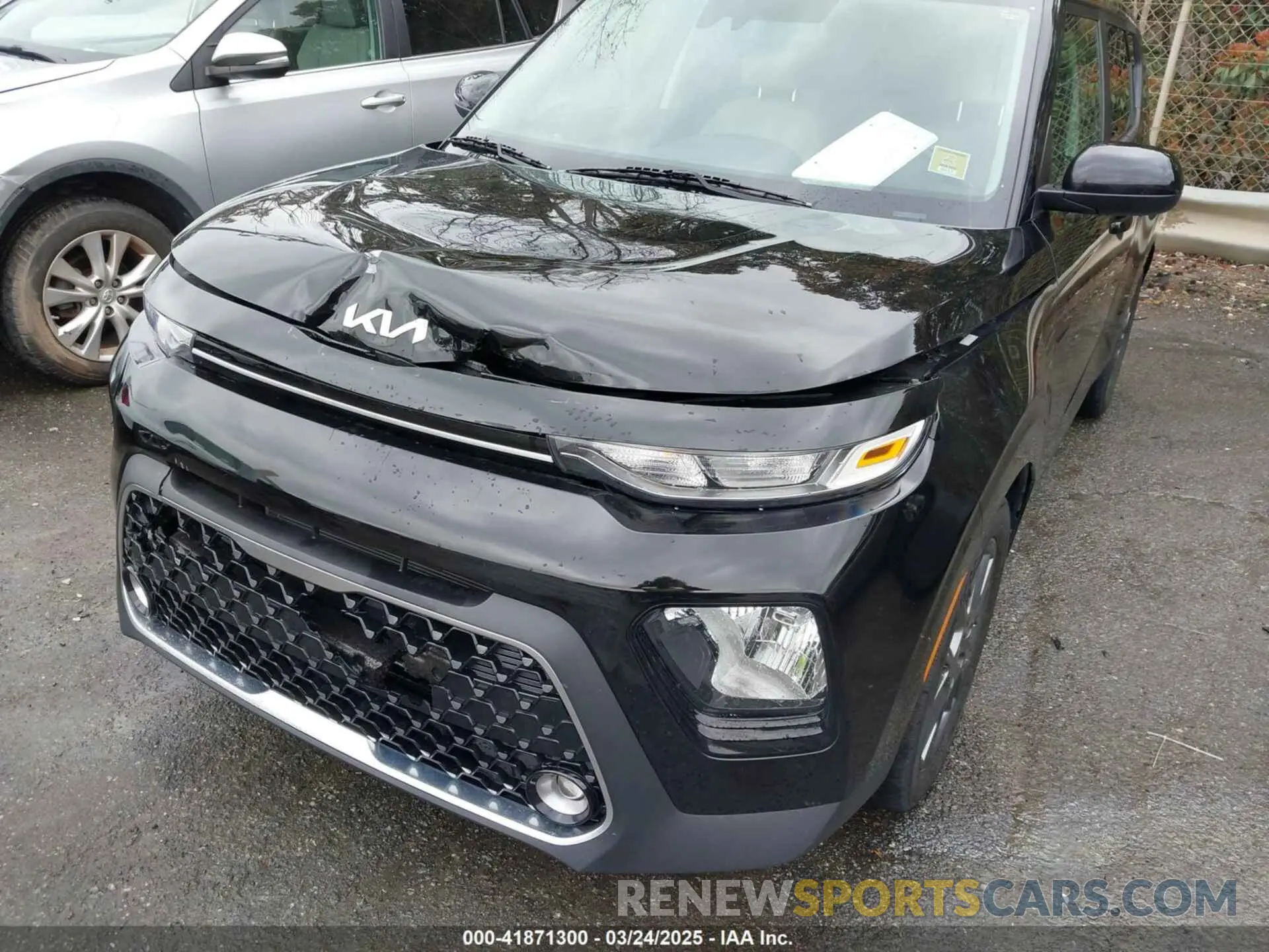 6 Photograph of a damaged car KNDJ33AU3N7798250 KIA SOUL 2022