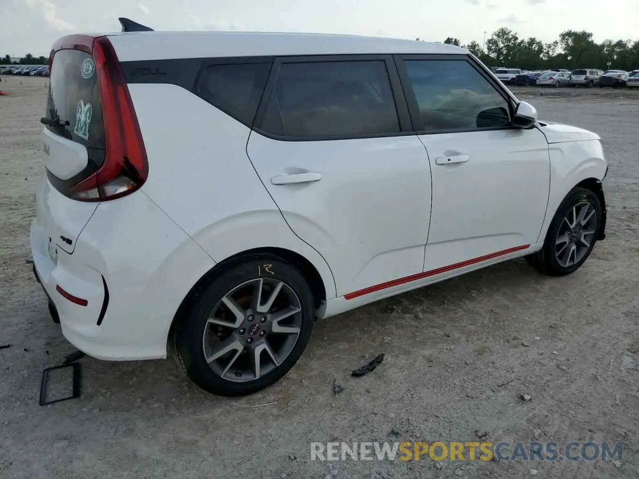 3 Фотография поврежденного автомобиля KNDJ63AUXN7167115 KIA SOUL 2022
