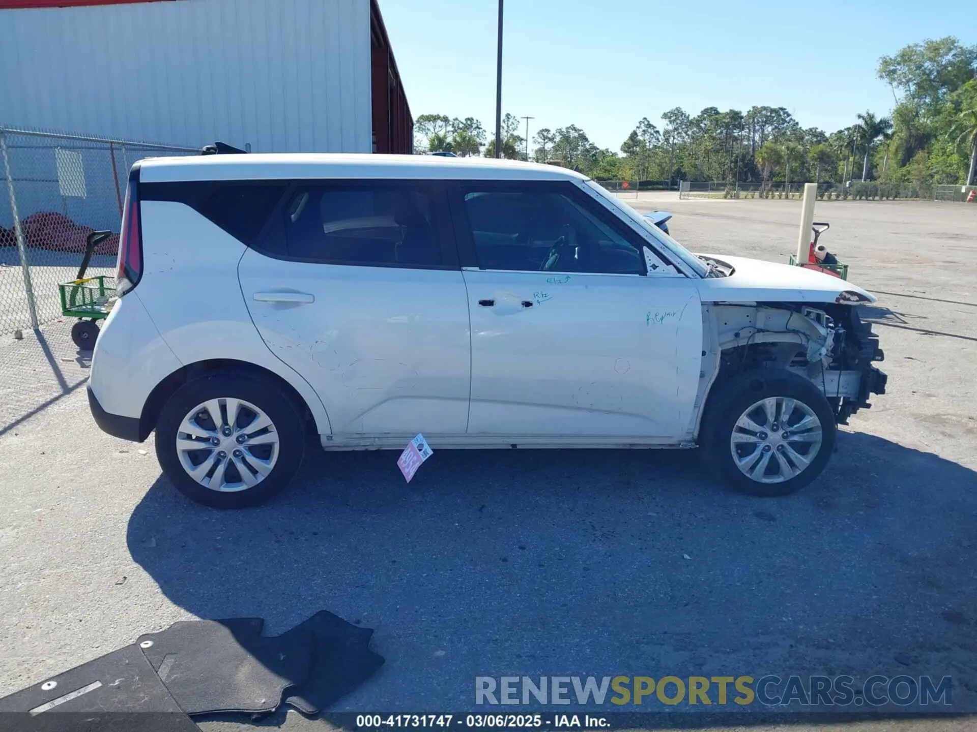 13 Photograph of a damaged car KNDJ23AU0P7858524 KIA SOUL 2023