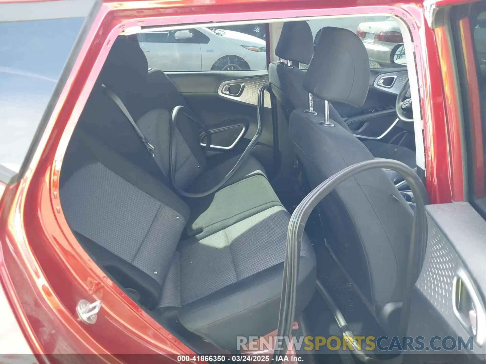 8 Photograph of a damaged car KNDJ23AU2P7190421 KIA SOUL 2023