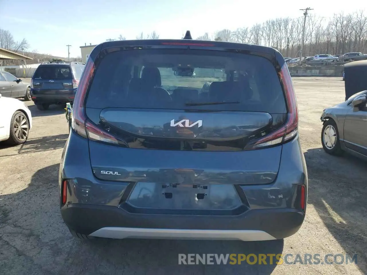 6 Photograph of a damaged car KNDJ23AU2P7191732 KIA SOUL 2023
