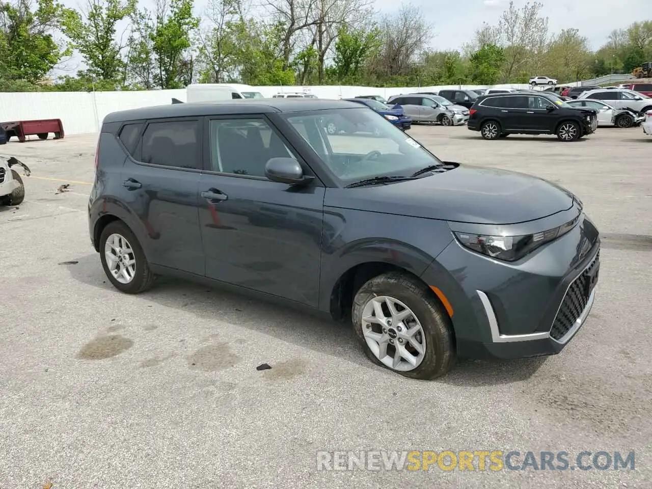 4 Фотография поврежденного автомобиля KNDJ23AU3P7217433 KIA SOUL 2023